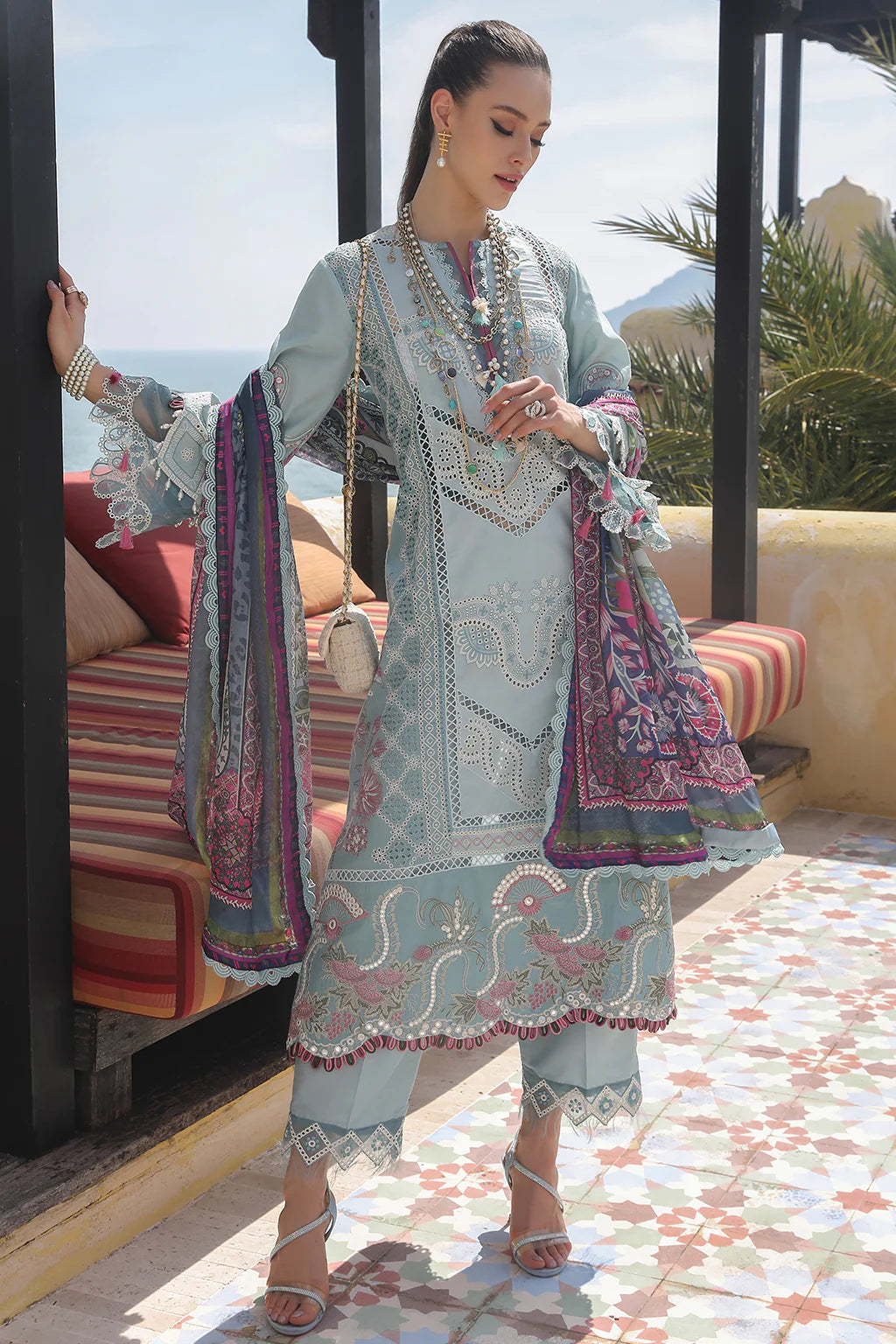 NAJAT - Designersforumofficial